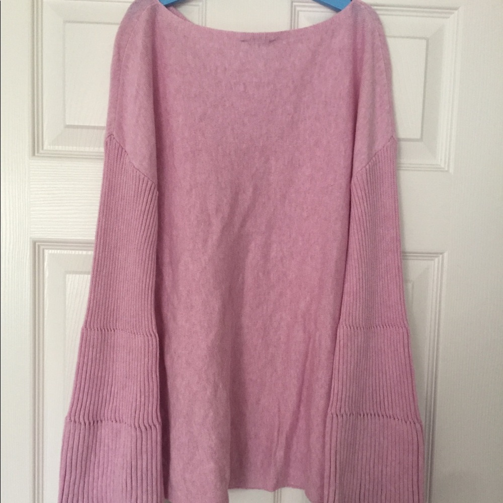 Vince Camuto ribbed bell sleeve sweater - Picture 2 of 5